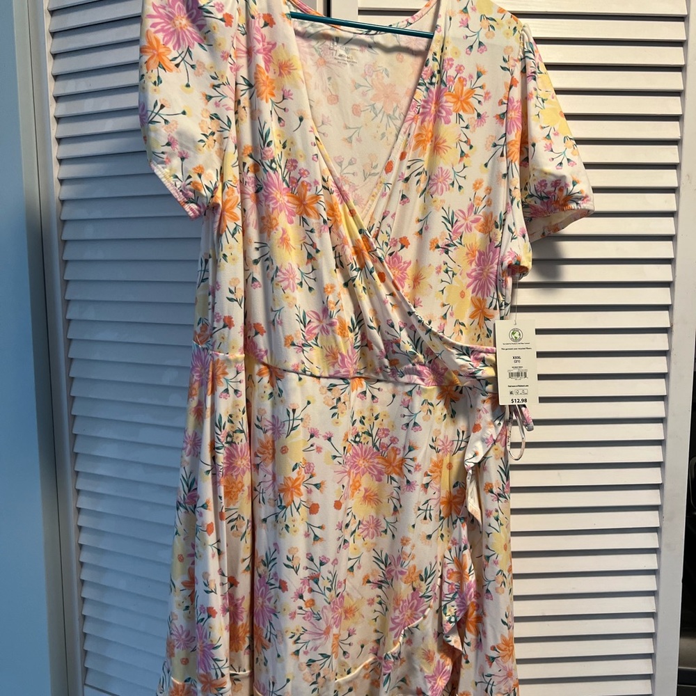 Juniors wrap dress size XXXL 21